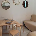 La Pequena Taifa I