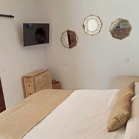 La Pequena Taifa I *