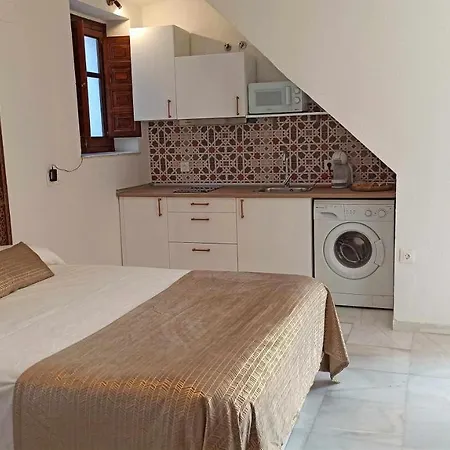 아파트 La Pequena Taifa I *