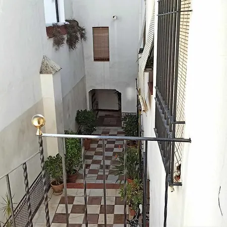 La Pequena Taifa I